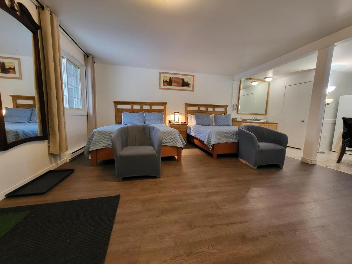 Motel Deblois Sainte-Anne-de-Beaupré Zewnętrze zdjęcie