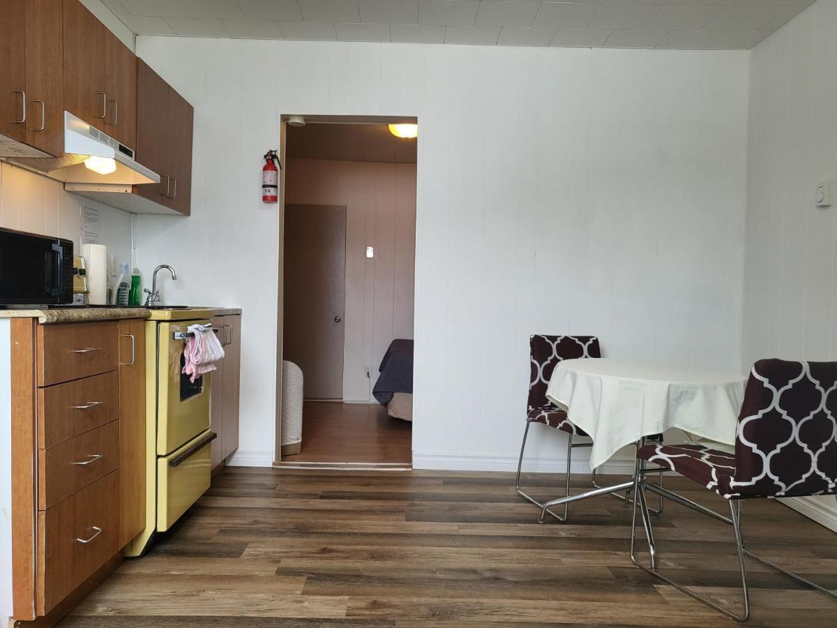 Motel Deblois Sainte-Anne-de-Beaupré Zewnętrze zdjęcie