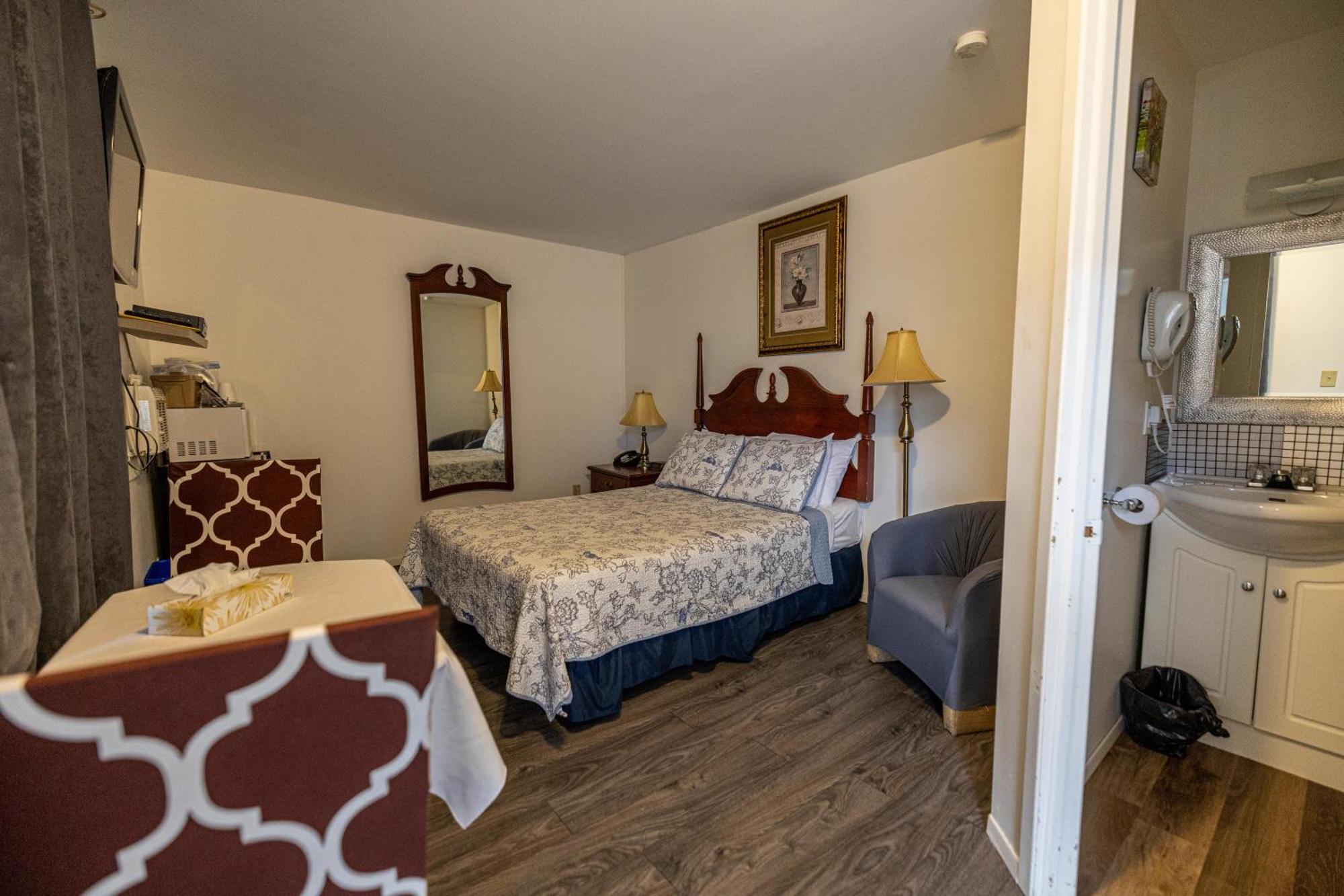Motel Deblois Sainte-Anne-de-Beaupré Zewnętrze zdjęcie