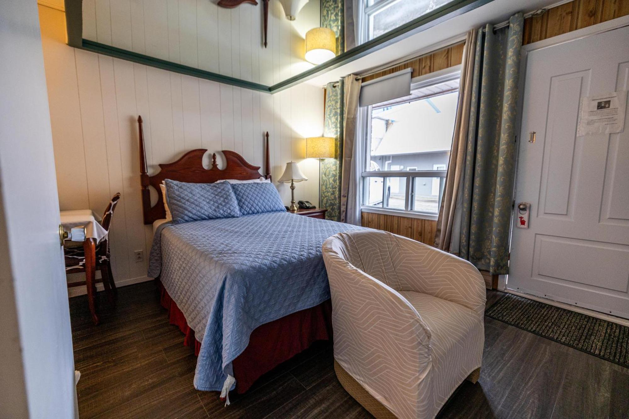 Motel Deblois Sainte-Anne-de-Beaupré Zewnętrze zdjęcie