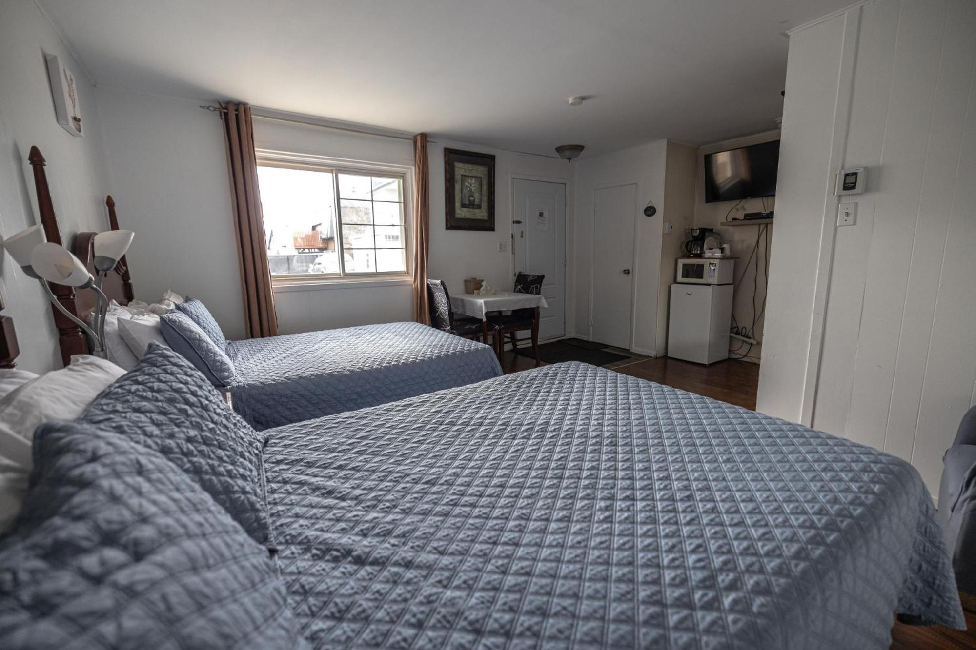 Motel Deblois Sainte-Anne-de-Beaupré Zewnętrze zdjęcie