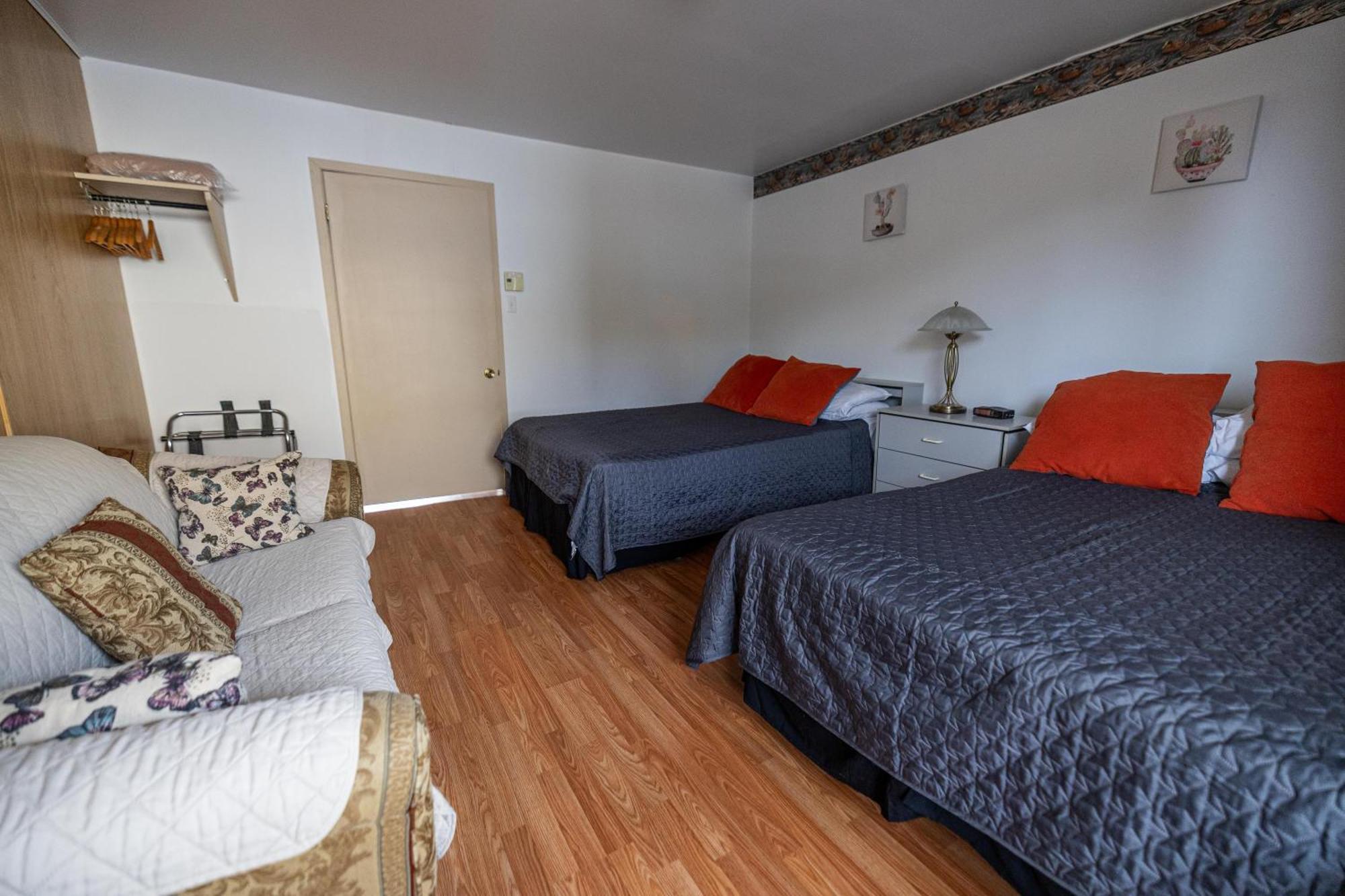 Motel Deblois Sainte-Anne-de-Beaupré Zewnętrze zdjęcie