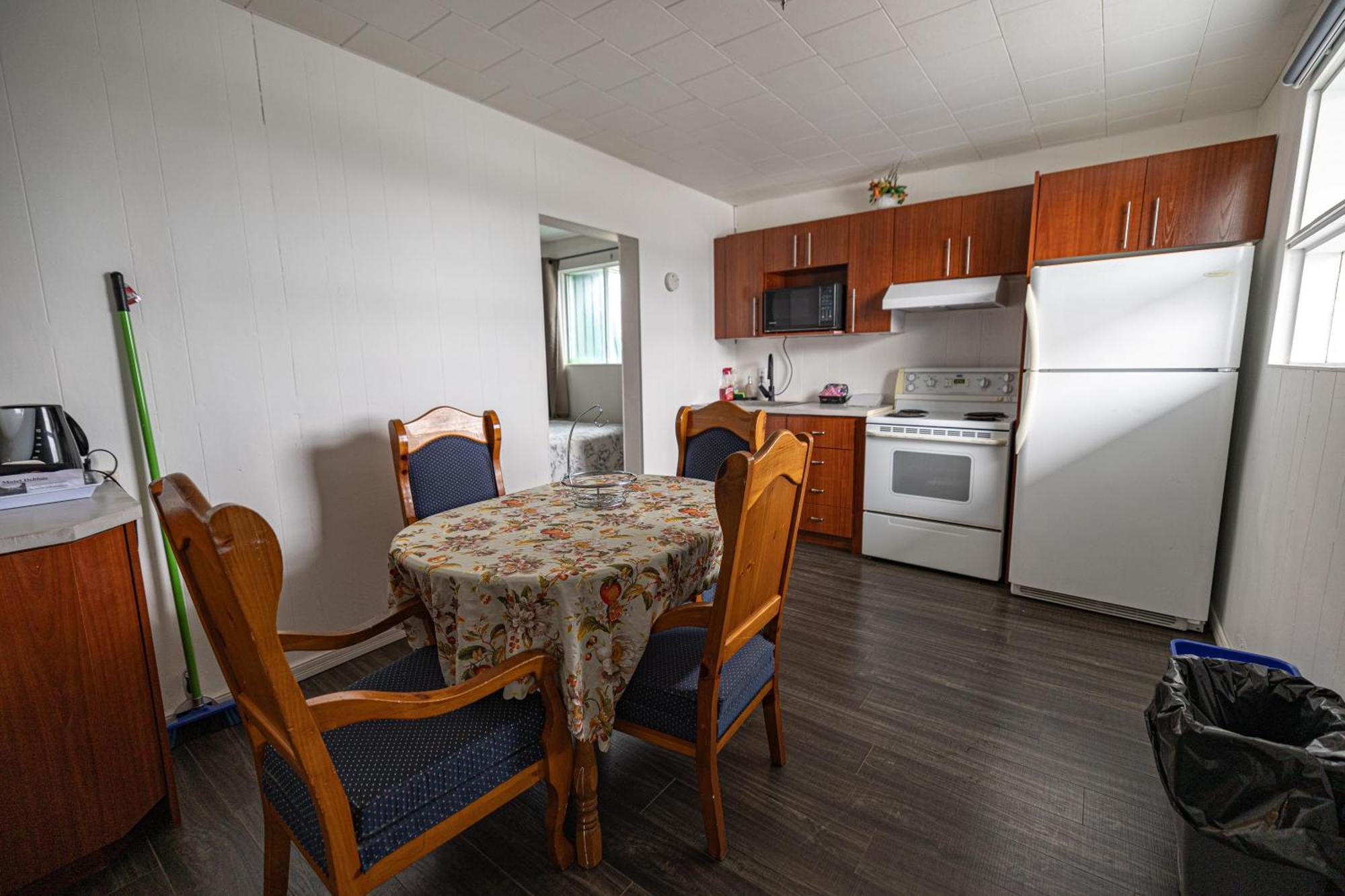 Motel Deblois Sainte-Anne-de-Beaupré Zewnętrze zdjęcie