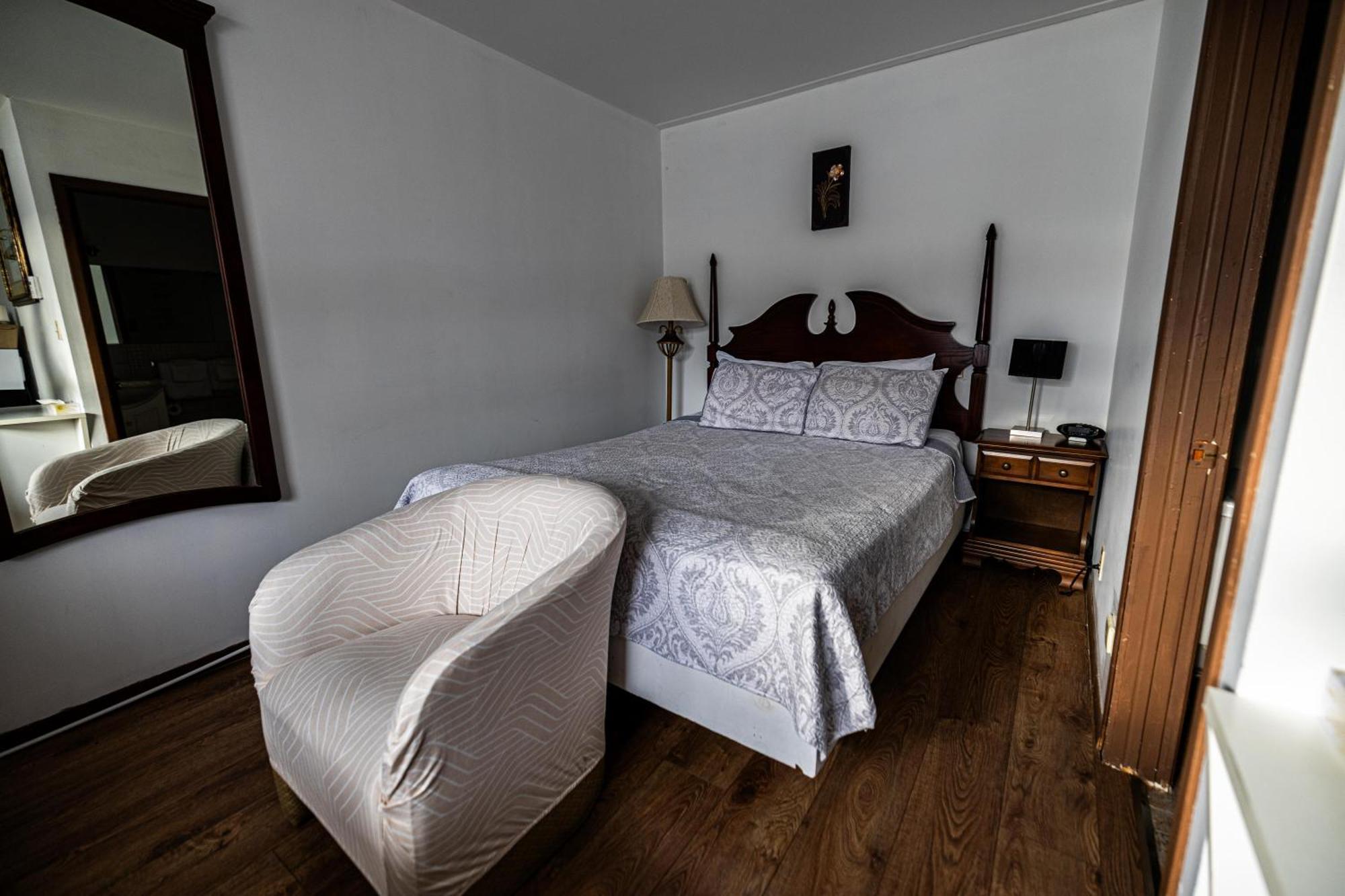 Motel Deblois Sainte-Anne-de-Beaupré Zewnętrze zdjęcie