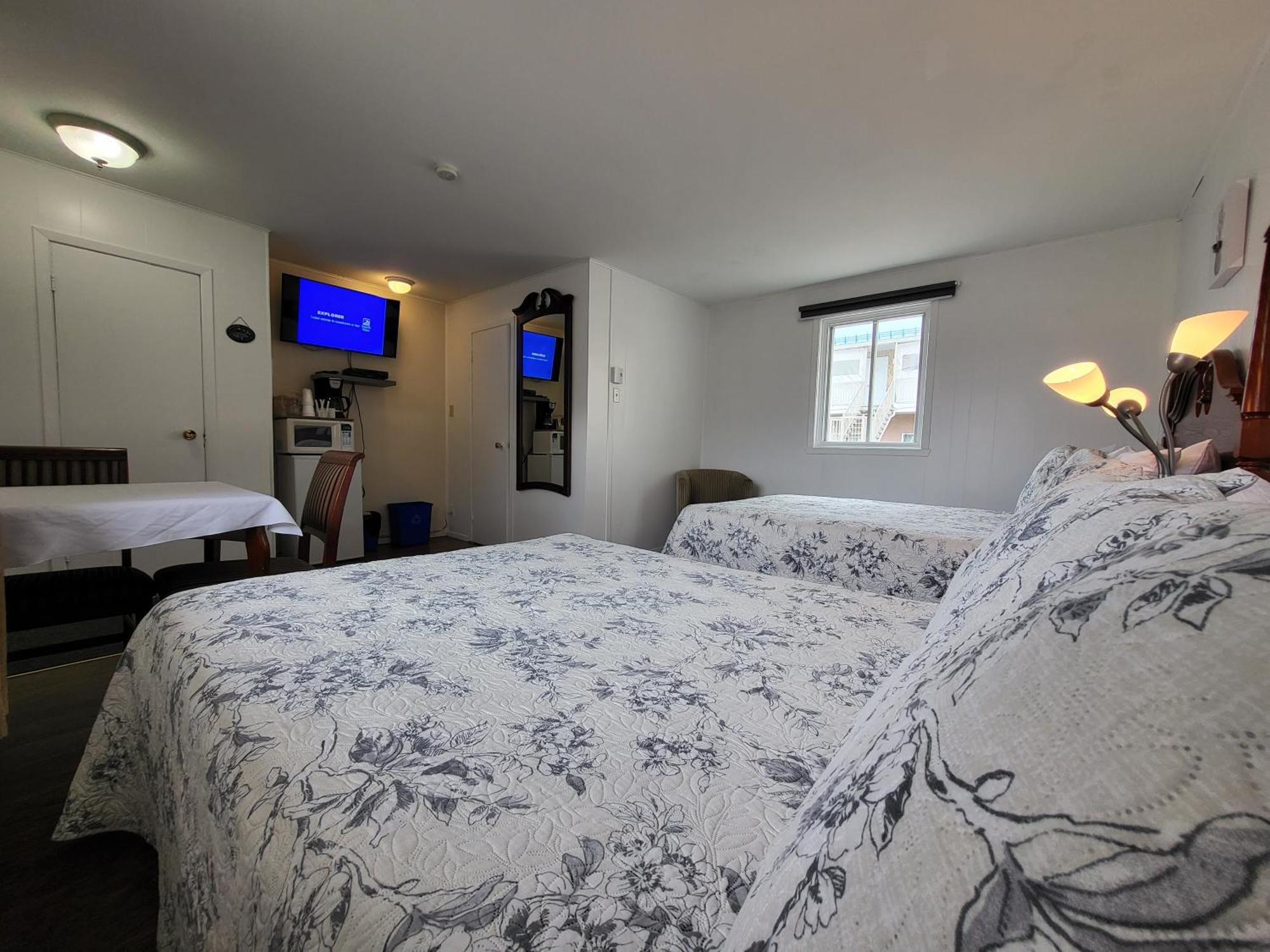 Motel Deblois Sainte-Anne-de-Beaupré Pokój zdjęcie